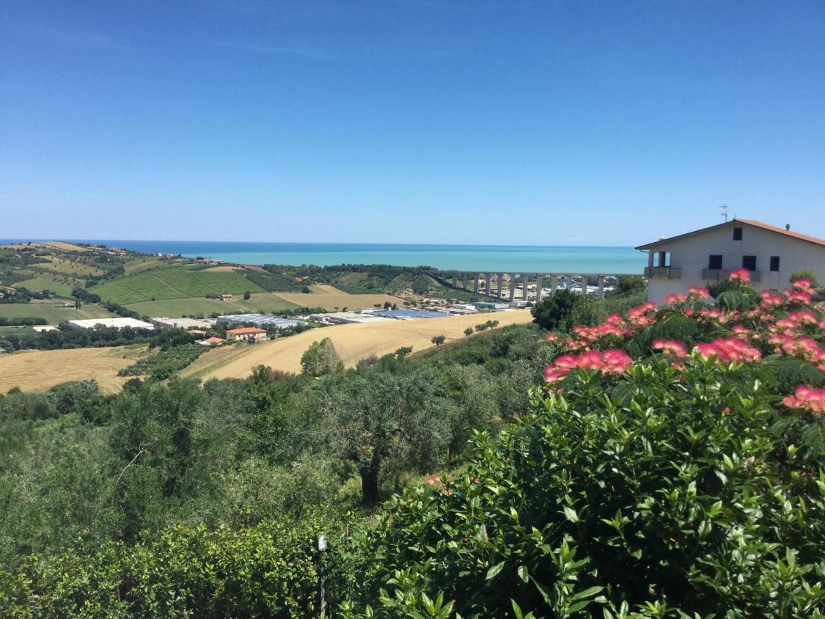 Ellebi B&B Montone  Exterior foto